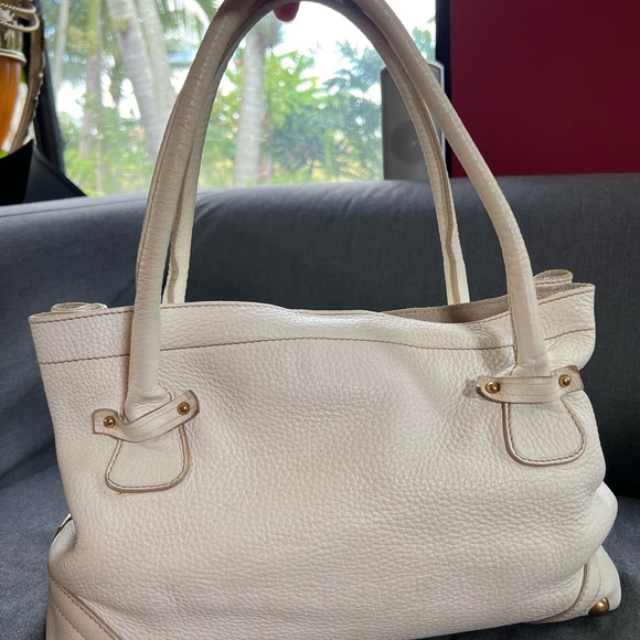 Dolce & Gabbana White Shoulder Bag with Gold Accents - Picture 2 of 16